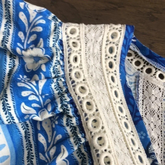 Farm Rio Full of Flowers jumpsuit Sz Medium New with Tags lots of blue - Picture 7 of 15